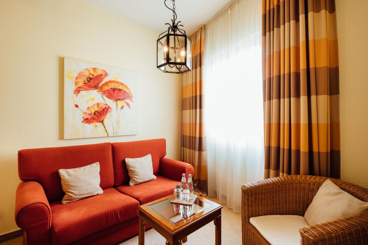 Hotel Zur Muehle Paderborn Ngoại thất bức ảnh
