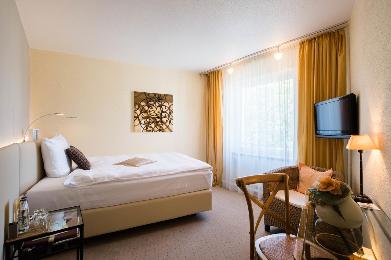 Hotel Zur Muehle Paderborn Ngoại thất bức ảnh