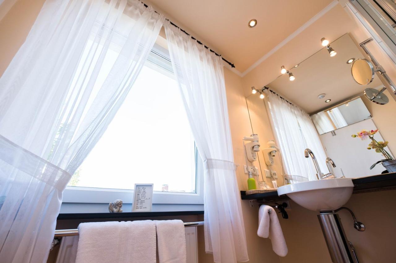 Hotel Zur Muehle Paderborn Ngoại thất bức ảnh